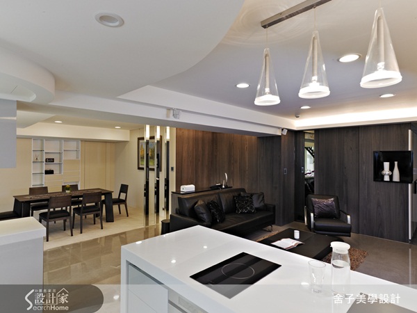 風格營造有賴於色彩與建材的運用與搭配,而建材要如何