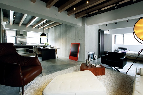 看似活潑、不拘小節的Janet，對她人生中第一間房子不