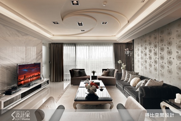 規劃住宅空間時,常常將焦點安排在牆面上,例如電視牆