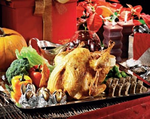 耶誕氣氛已在街頭醞釀，街上寒風提醒著大家，深受大眾