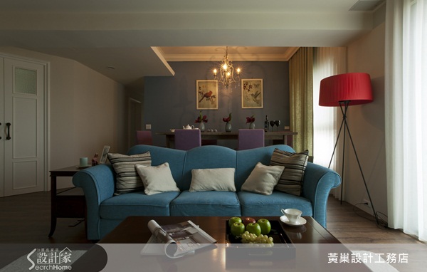 留學美國的屋主，是一位很有個性且注重隱私的女生，搜