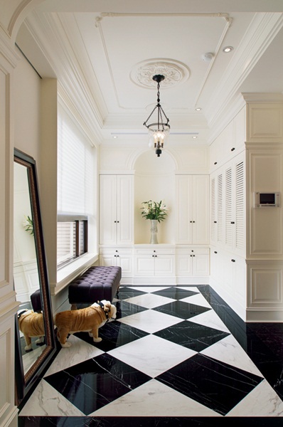 男女屋主著迷於好萊塢電影中時尚又經典的居家風格，因