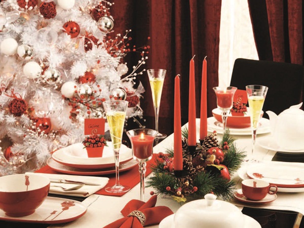 聖誕節除了聖誕樹之外，最重要的就是聖誕餐桌的佈置擺