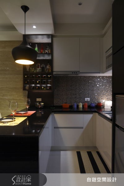 本案位於新北市淡水，空間坪數約有26坪。雖然空間坪數