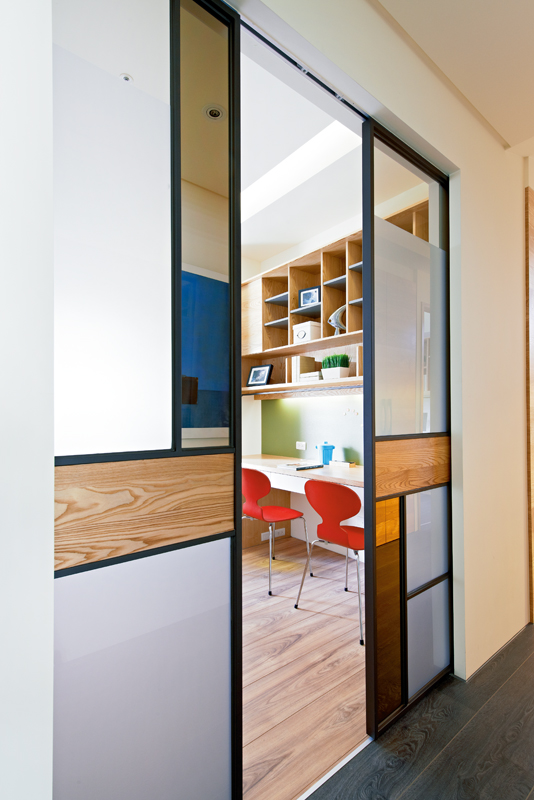 這間三代同堂的居所，是四年前合作過的老客戶所委託，