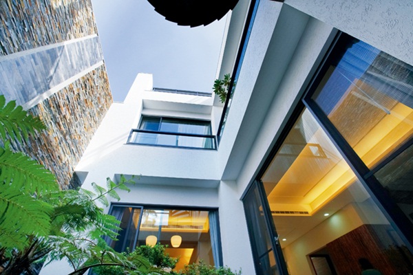 屋主是醫師,很重視在家能有舒適放鬆的氛圍與無毒的室