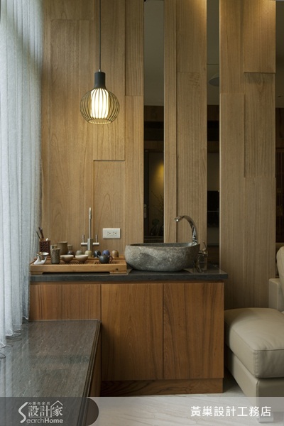 「簡單」兩字可以說是禪風的代名詞,構圖簡單、色彩簡