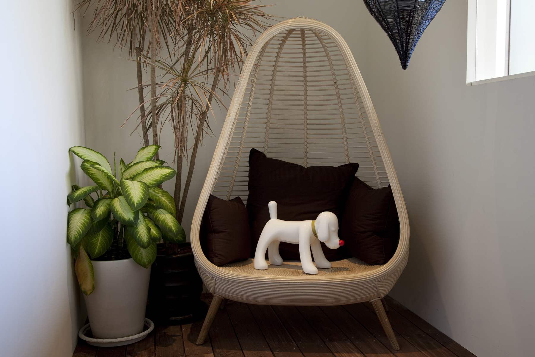 喜歡奈良美智的朋友們注意了,2012聖誕節特別推出了「