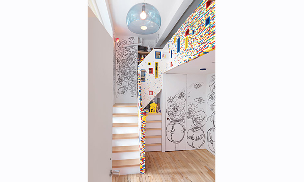 走在街上看著天真無邪的小小臉龐露出燦爛笑容時,不禁