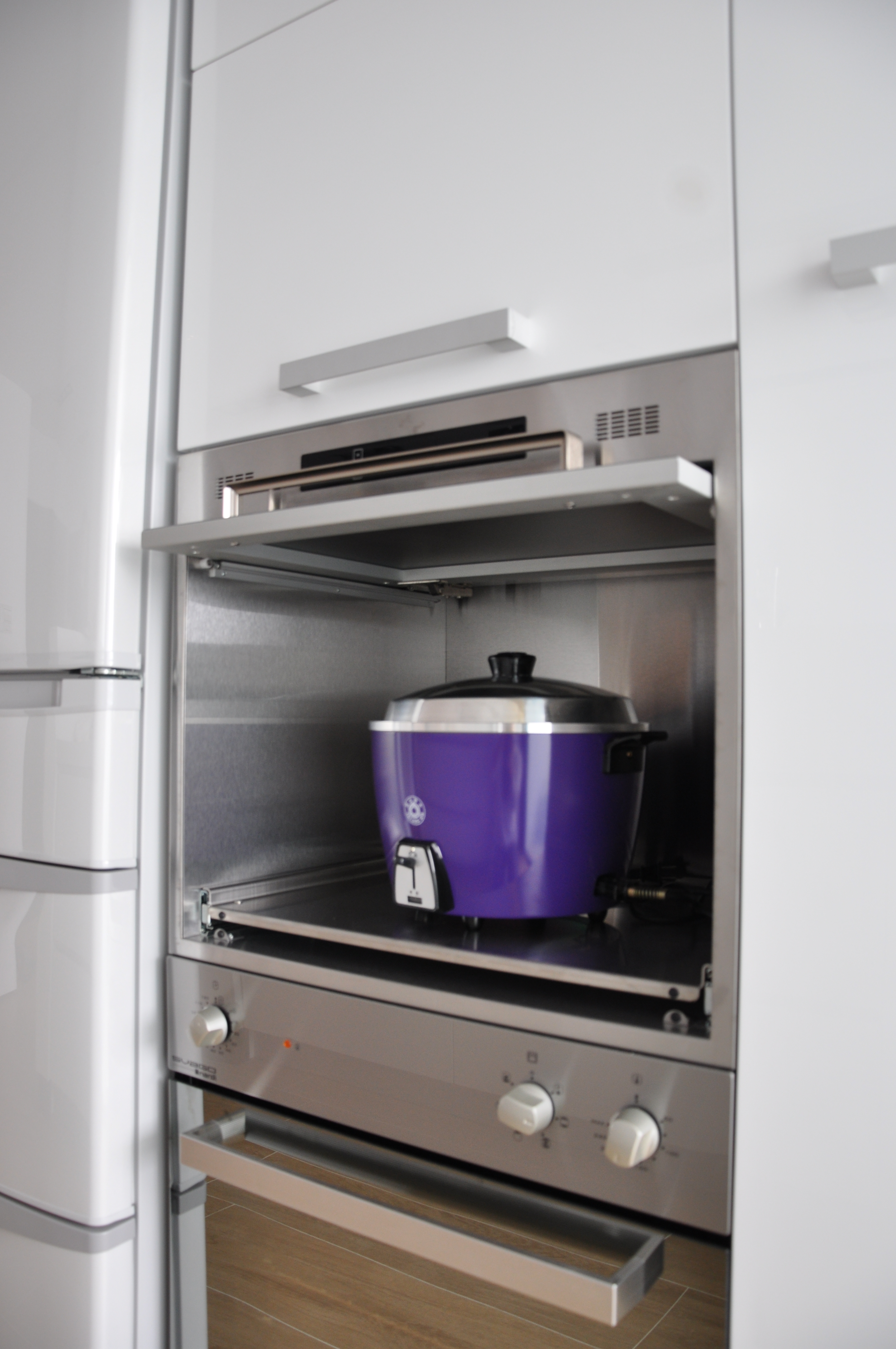 廚房向來是家庭生活的重心之一，因為開放式廚房設計盛