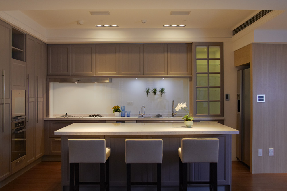 廚房向來是家庭生活的重心之一，因為開放式廚房設計盛