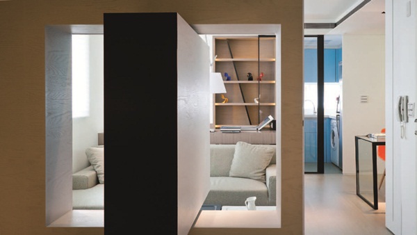 屋主買下11坪小宅後,手頭無多餘預算便沿用前屋主的裝