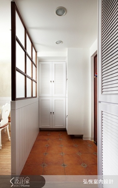 經過弘悅國際設計師將格局重整，並結合風水老師的勘輿