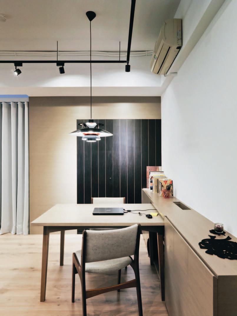 只有13坪的房子,卻隔成2房1廳,讓小坪數顯得更小。考