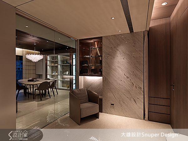 豪宅不一定要用外顯而浮誇的材質來妝點，大雄設計Snup