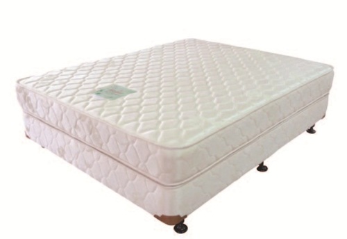 1.漢普頓上墊。以像躺在雲朵般柔軟的特性為品牌名稱,