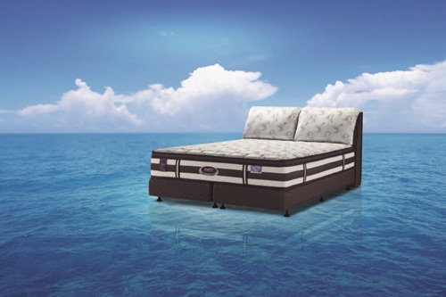 1.漢普頓上墊。以像躺在雲朵般柔軟的特性為品牌名稱,