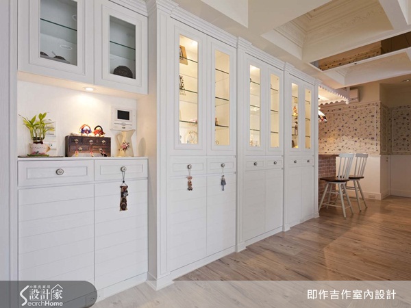 很多人可能會問:印象中鄉村風通常有比較多小碎花或者