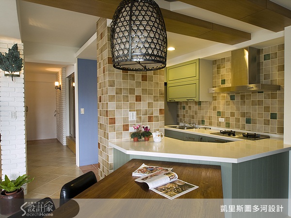 過去，廚房總是給人處在最角落、陰暗印象，但隨時代變