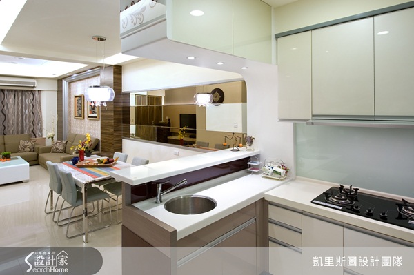 過去，廚房總是給人處在最角落、陰暗印象，但隨時代變