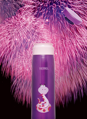 膳魔師新推出的極超輕保溫隨身瓶系列，再次成功挑戰史