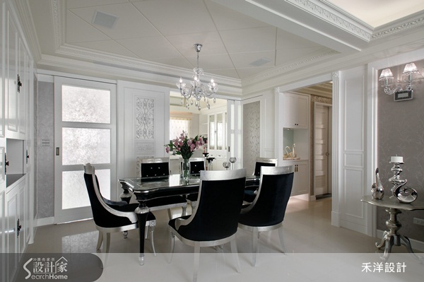 本案屋主個人較偏愛奢華的新古典風格,但是不同的是,
