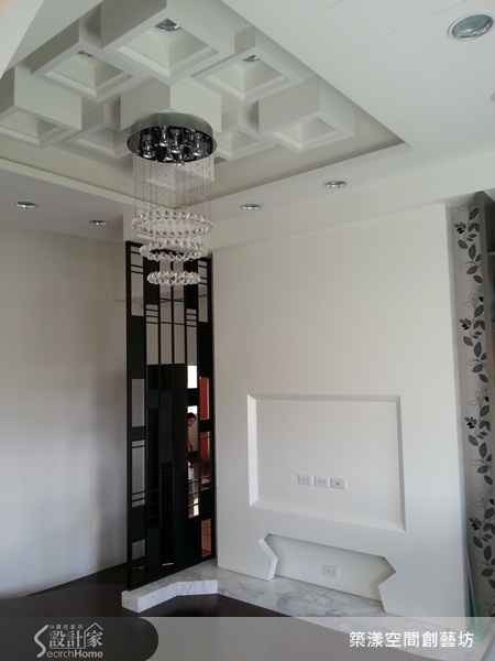 構成空間風格有許多要素,除了色彩、家具之外,材質是