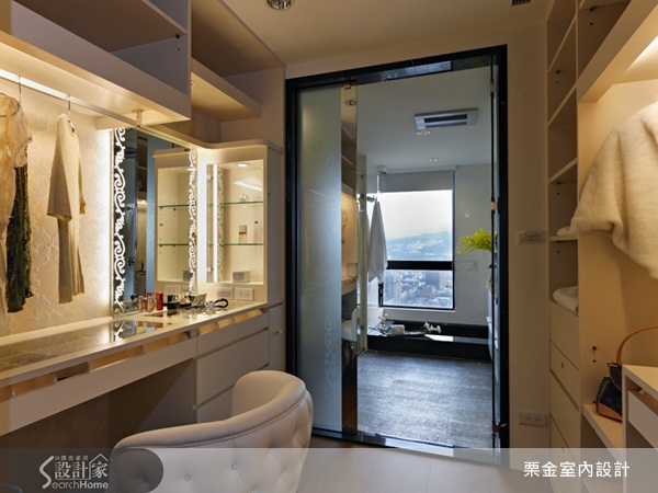 在進行居家規劃時，除了有好的動線和機能設計，材質運