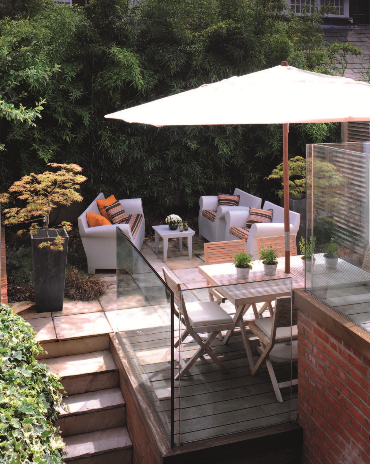 位於英國倫敦罕普斯高級住宅特區Hampstead中心Carling