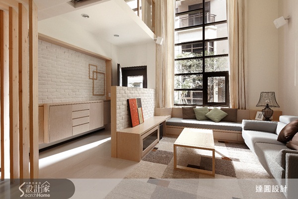 獨棟透天型式的此案,屋主共一家四口,因為不小的坪數