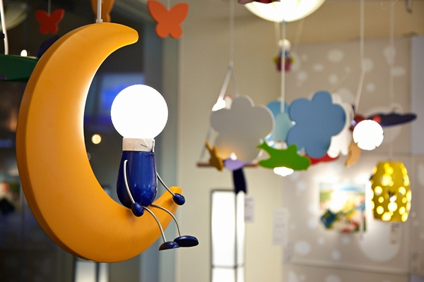 好的燈光照明設計,可以讓家呈現截然不同的氣氛。但除