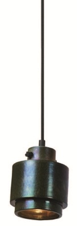 在大多咖啡廳中，不會規劃太多固定式家具，而是在給予