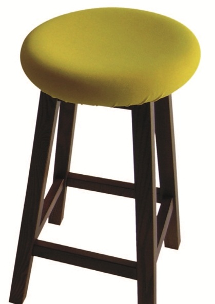 在大多咖啡廳中，不會規劃太多固定式家具，而是在給予