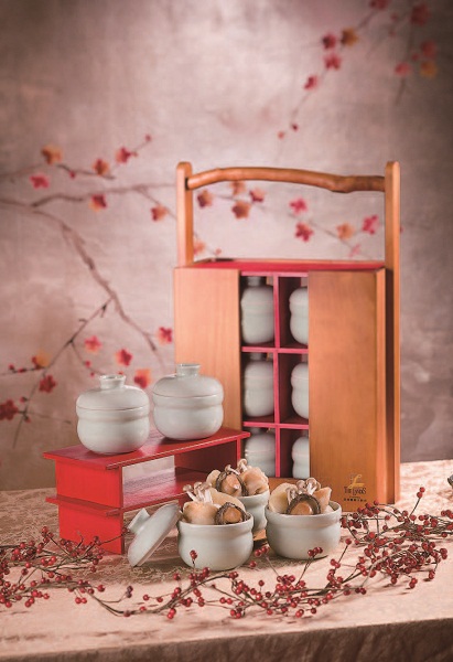 每次到了過年這個重要時節,為了這頓與家人團聚的年夜