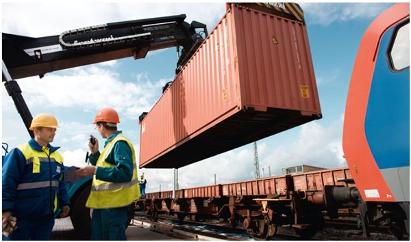 居家裝潢用品館最近有越來越多的新店開幕,威佐開發代