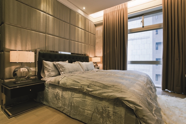 但皮革一樣需要費心保養，且無論真皮或人造皮，都沒法