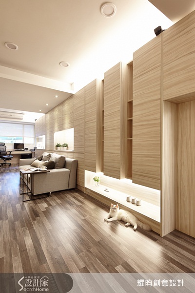 木空間之所以可以讓人感到放鬆，就是透過建材、顏色、