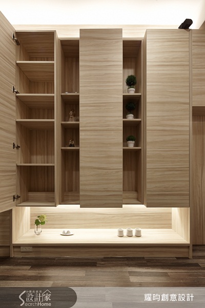 木空間之所以可以讓人感到放鬆,就是透過建材、顏色、