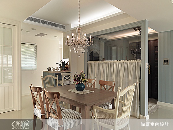 門窗、隔屏或櫃體門片，在空間中看似不是太重要的裝修