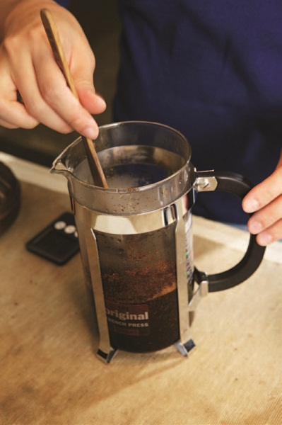 各種咖啡器具的沖煮方式，並非絕對或唯一法則，本次特