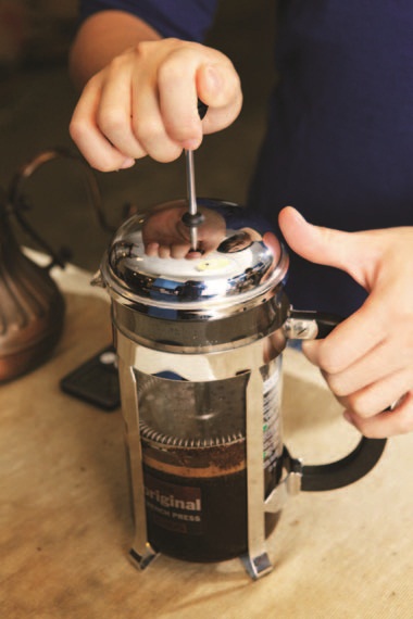 各種咖啡器具的沖煮方式，並非絕對或唯一法則，本次特