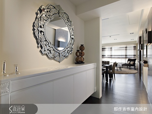 單身的女主人買下這間新居，不僅僅是作為自住之用，也