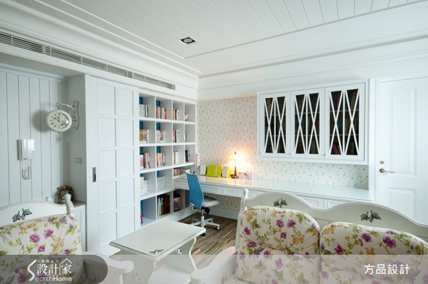 閱讀是件幸福的事情，然而要好好享受閱讀，書櫃的設計