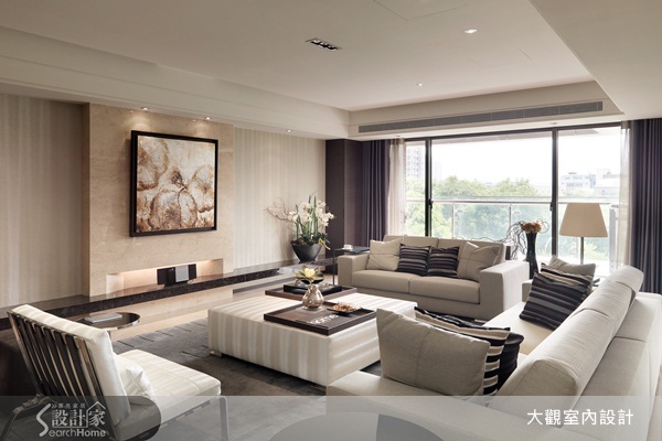 本案為建商委託盧國輝設計師規畫的實品屋，業主希望整