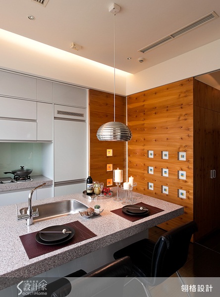 空間的設計感不應該是花俏裝飾的無限加乘,而是考量整