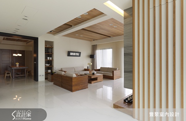 木素材在一般居家空間中最常使用的地方就是地板及櫃子