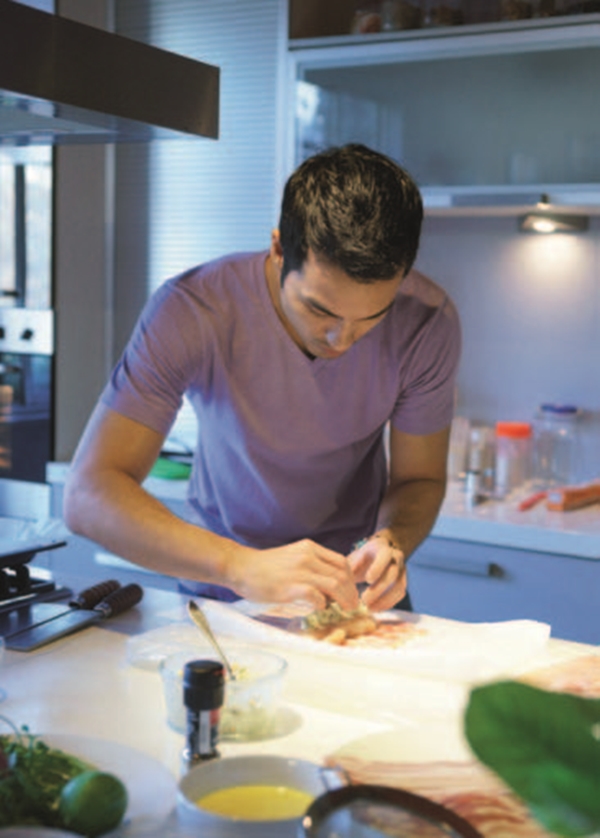 主菜 德州烤雞培根捲
Texas Tailgaters
1 預熱烤