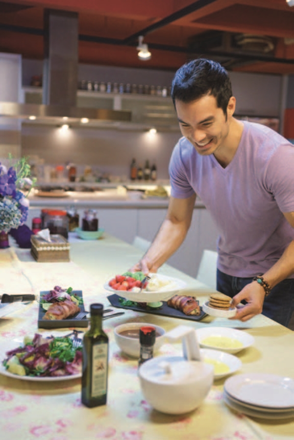 主菜 德州烤雞培根捲
Texas Tailgaters
1 預熱烤