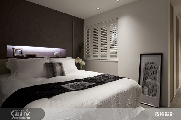 給予空間不同的變化,紘幃設計以簡約為基調調和,運用