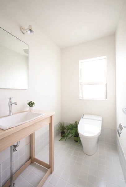 木材是天然有機材質,本著人類親近自然的原始本能,人